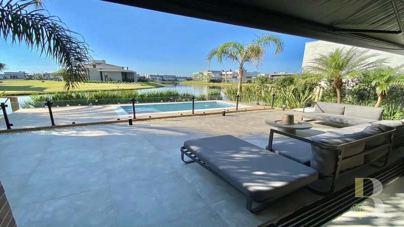 Excelente Sobrado Beira Lago Cond Riviera: 19ª foto da galeria de imagens do imóvel