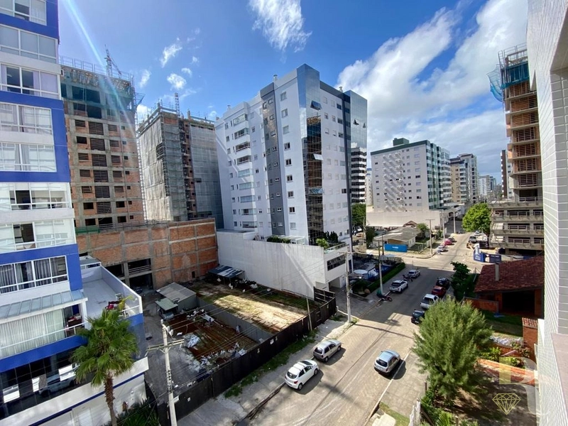 Apartamento de 3 dormitórios no Bairro Navegantes: 2ª foto da galeria de imagens do imóvel