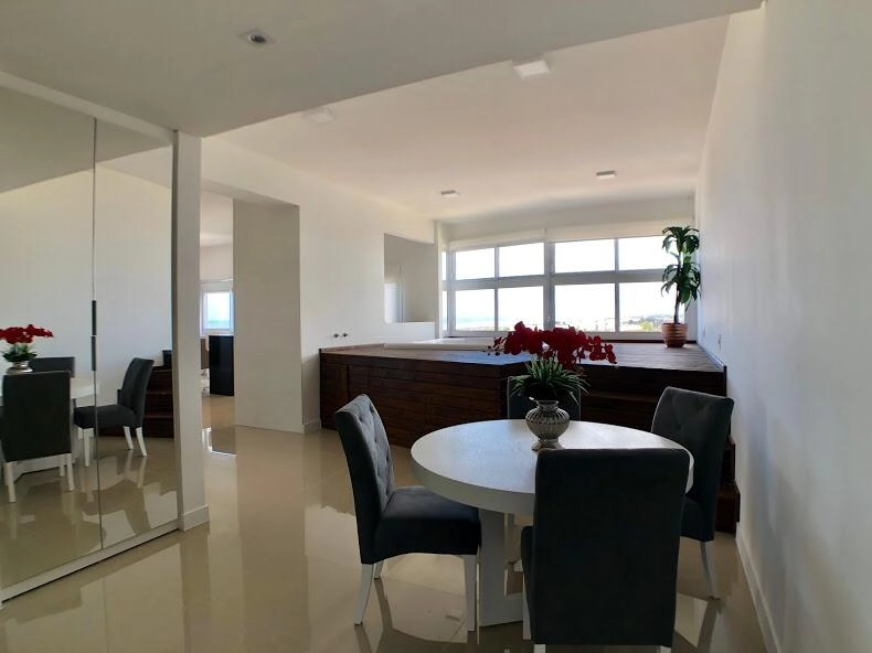 Mobiliado e decorado andar alto navegantes: 7ª foto da galeria de imagens do imóvel