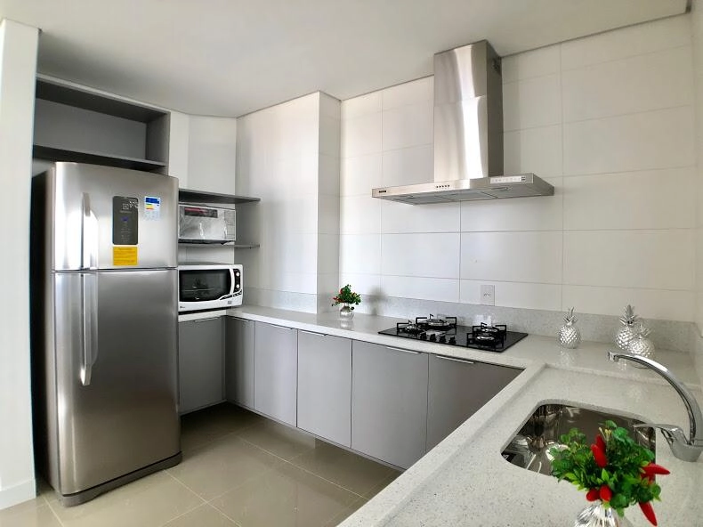 Mobiliado e decorado andar alto navegantes: 8ª foto da galeria de imagens do imóvel