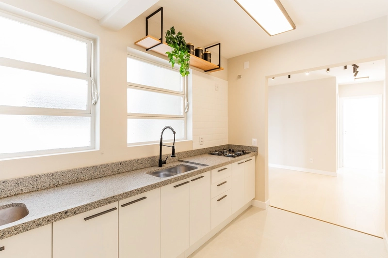 Apartamento reformado com 2 dormitórios 1 vaga no bairro Bom Fim: 11ª foto da galeria de imagens do imóvel
