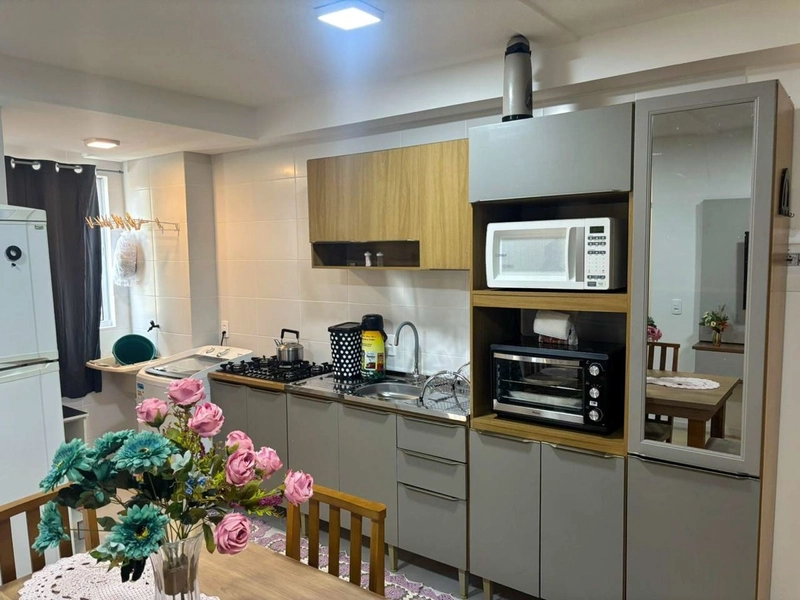 Apartamento c/ sacada e churrasqueira 2 dorm. 1 vaga no Itajuba