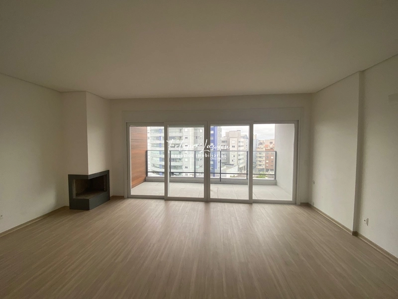 Luis de Camões -Apartamento alto padrão 3 dormitórios zona norte: 4ª foto da galeria de imagens do imóvel