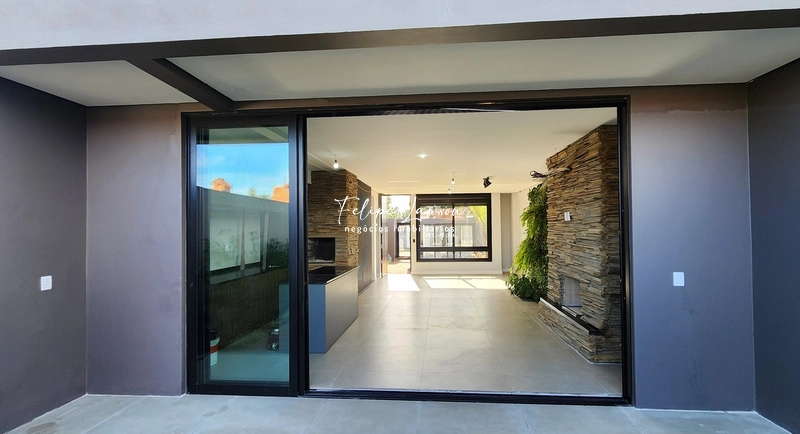 Casa nova com 3 dormitórios e 180m² privativos no Recanto de Portugal: 14ª foto da galeria de imagens do imóvel