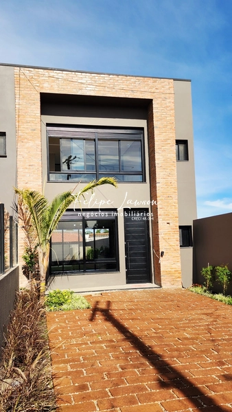Casa nova com 3 dormitórios e 180m² privativos no Recanto de Portugal: 2ª foto da galeria de imagens do imóvel
