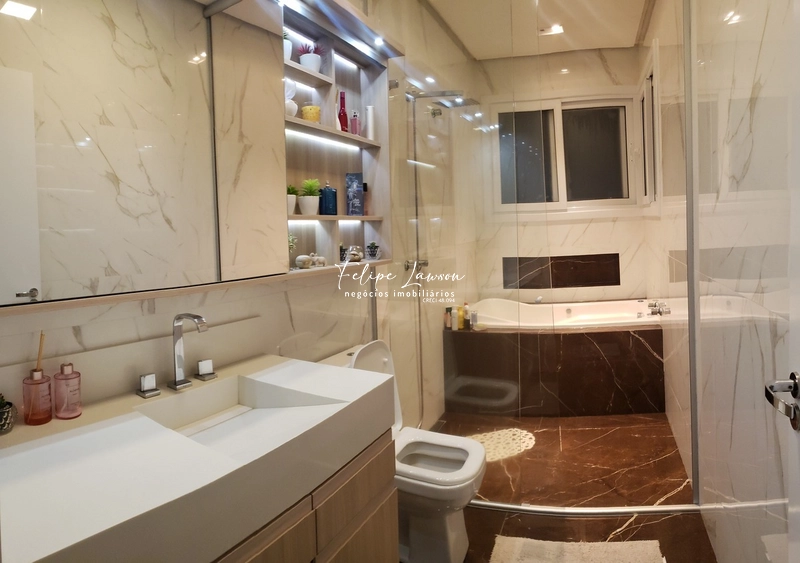 Casa alto padrão com 3 suítes no condomínio Alphaville: 6ª foto da galeria de imagens do imóvel