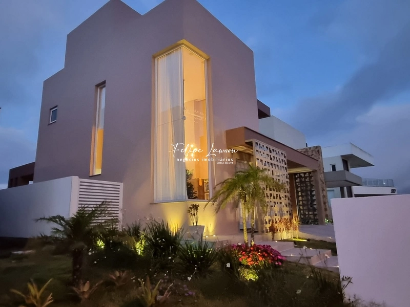 Casa alto padrão com 3 suítes no condomínio Alphaville: 1ª foto da galeria de imagens do imóvel