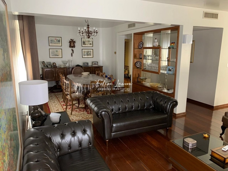 Apartamento amplo com 4 dormitórios em região central: 4ª foto da galeria de imagens do imóvel
