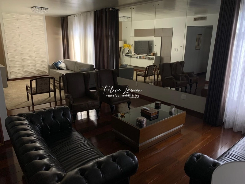 Apartamento amplo com 4 dormitórios em região central: 2ª foto da galeria de imagens do imóvel