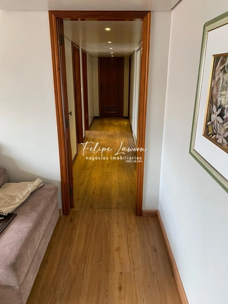 Apartamento amplo com 4 dormitórios em região central: 20ª foto da galeria de imagens do imóvel