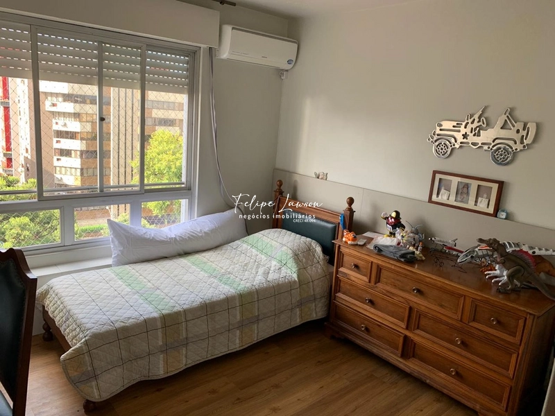 Apartamento amplo com 4 dormitórios em região central: 13ª foto da galeria de imagens do imóvel