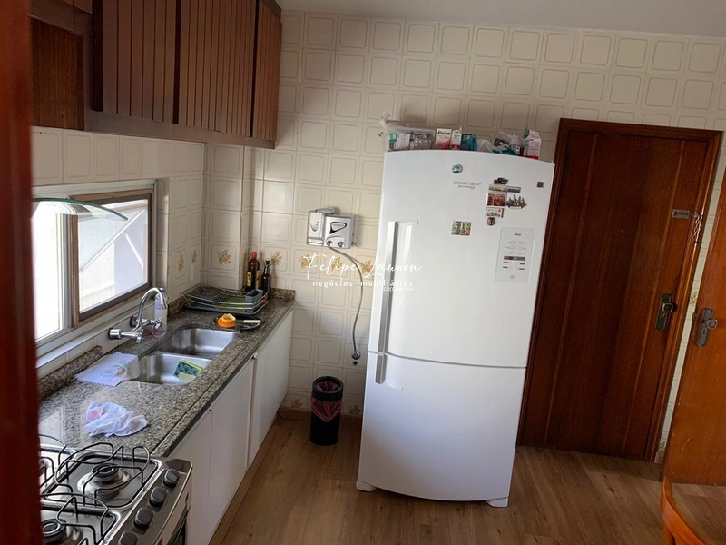 Apartamento amplo com 4 dormitórios em região central: 12ª foto da galeria de imagens do imóvel
