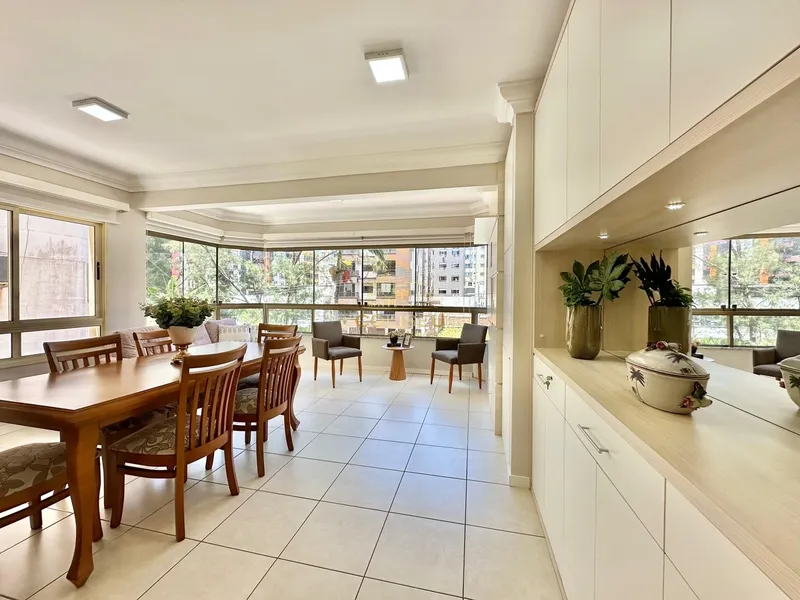 NA AVENIDA MAIS CHARMOSA!!!