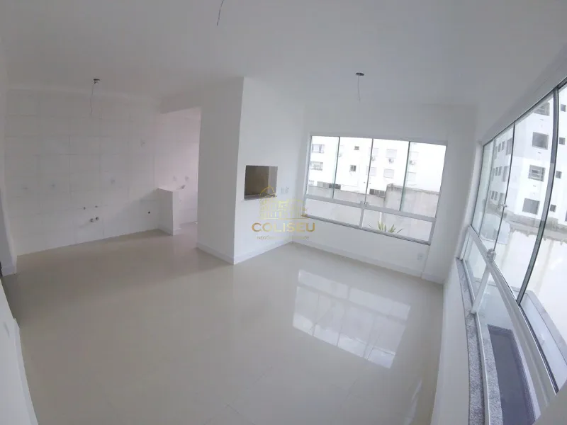 FRENTE A PRAÇA DE ESPORTES E LAZER!!!