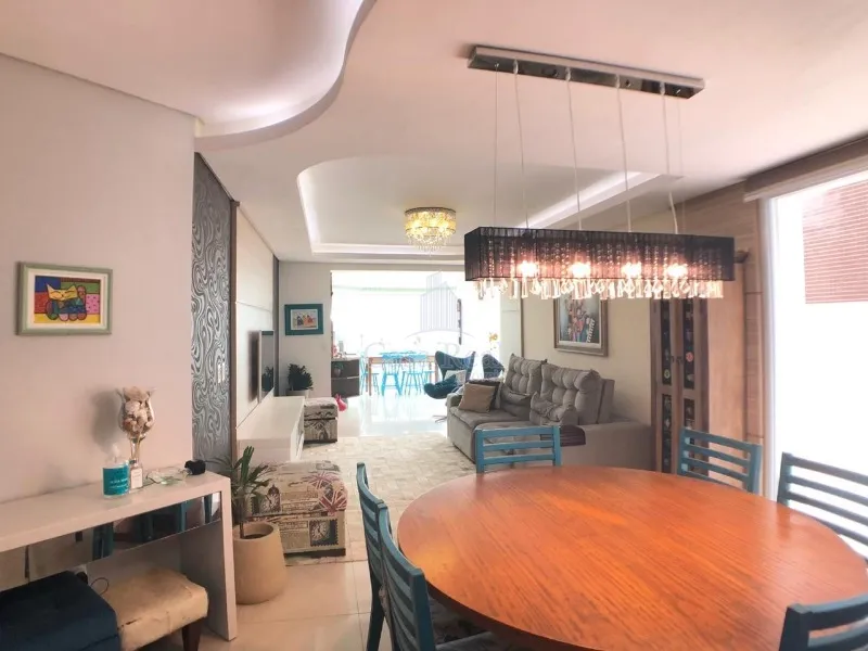 JUNTO AO MAR, MOBILIADO E DECORADO COM TERRAÇO.: 13ª foto da galeria de imagens do imóvel