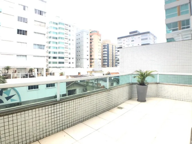JUNTO AO MAR, MOBILIADO E DECORADO COM TERRAÇO.: 18ª foto da galeria de imagens do imóvel