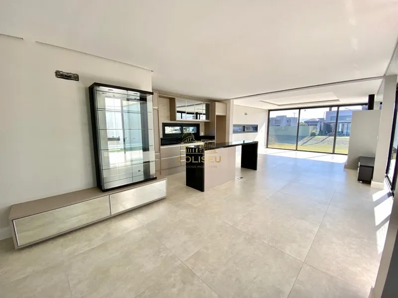 CAPÃO ILHAS RESORT, BEIRA LAGO, COM TODOS OS MÓVEIS FIXO.