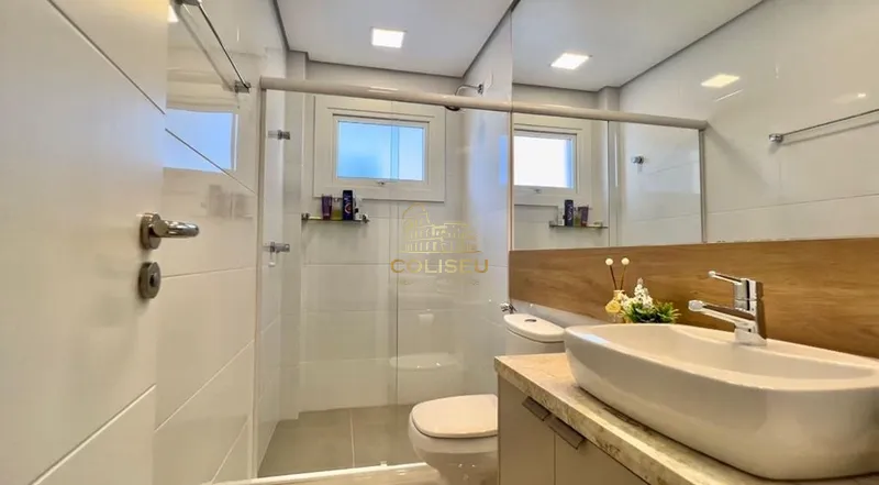 VISTA PANORÂMICA E ETERNA, PISCINA, ALTO PADRÃO!!!: 27ª foto da galeria de imagens do imóvel