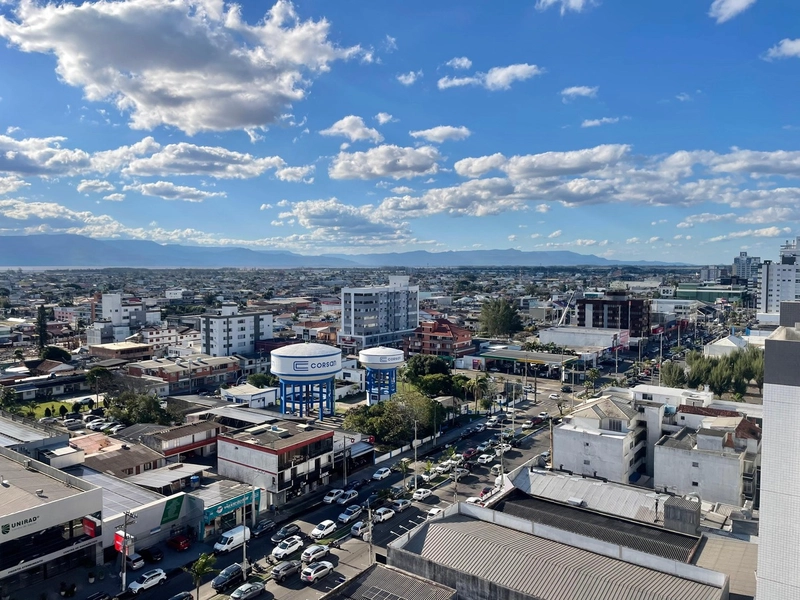FRENTE NORTE, VISTA LIVRE, JUNTO A PRAÇA!!!: 4ª foto da galeria de imagens do imóvel
