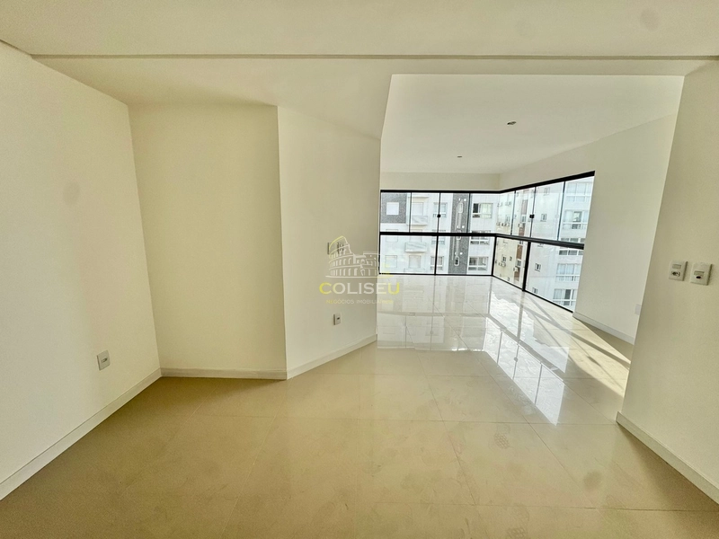 APARTAMENTO NOVO E DE ALTO PADRÃO - 114m² - ANDAR ALTO E VISTA LIVRE!!: 3ª foto da galeria de imagens do imóvel