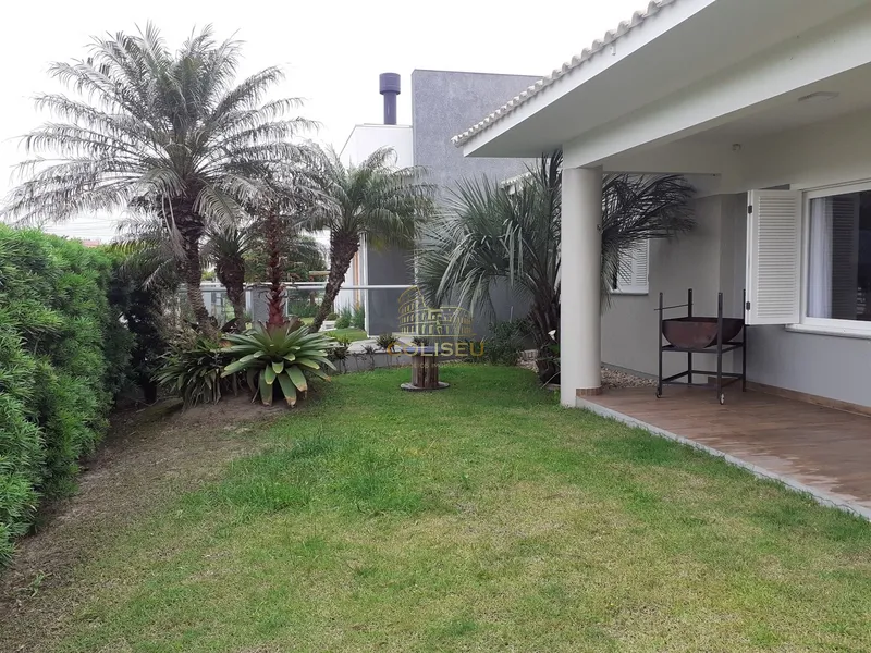 EXCELENTE CASA DE ESQUINA!!!: 4ª foto da galeria de imagens do imóvel