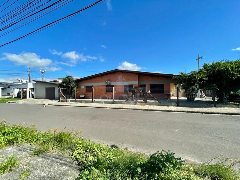 CASA DE ESQUINA MOBILIADA!!!: 5ª foto da galeria de imagens do imóvel