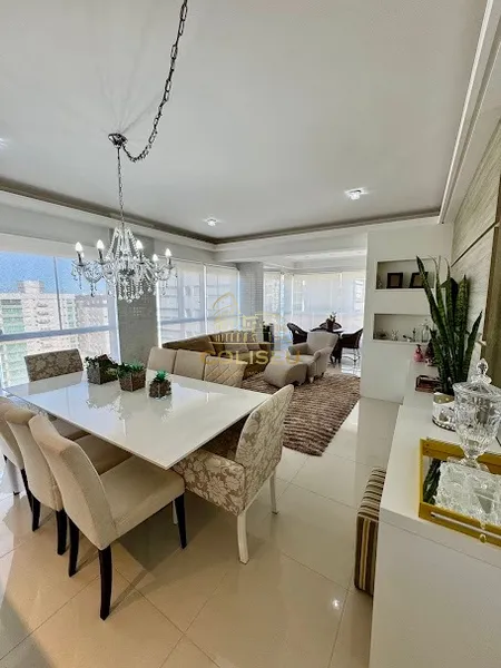 MOBILIDO E DECORADO, VISTA ETERNA MAR E SERRA, ANDAR ALTO.: 3ª foto da galeria de imagens do imóvel