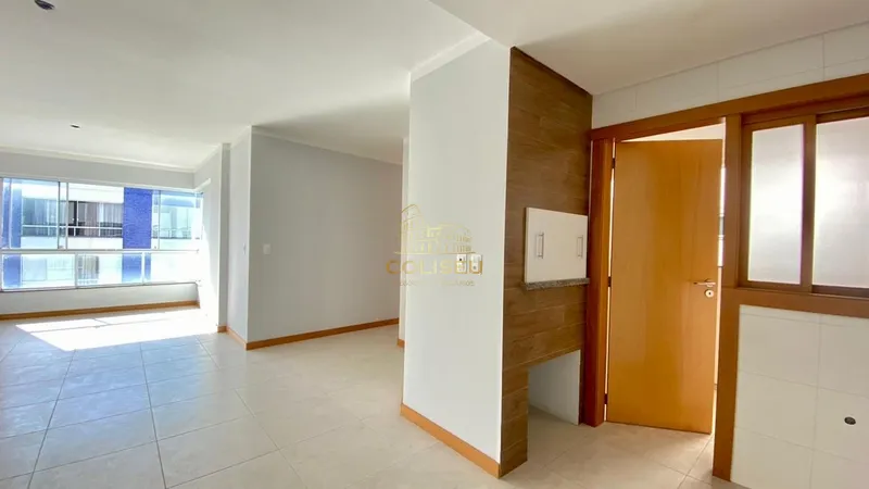 APARTAMENTO NOVO NUNCA HABITADO, JUNTO AO MAR.