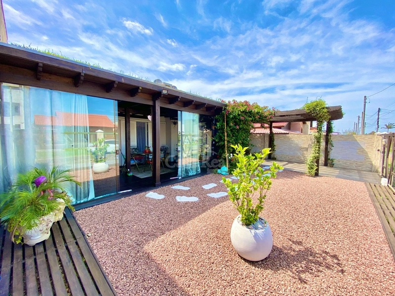 CASA MOBILIADA PRÓXIMA AO MAR!!!: 5ª foto da galeria de imagens do imóvel