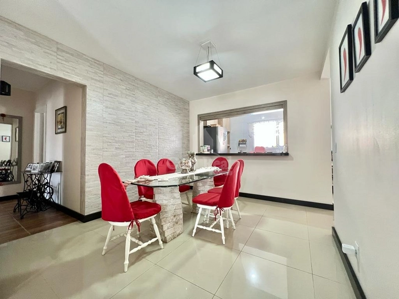 CASA MOBILIADA PRÓXIMA AO MAR!!!: 10ª foto da galeria de imagens do imóvel