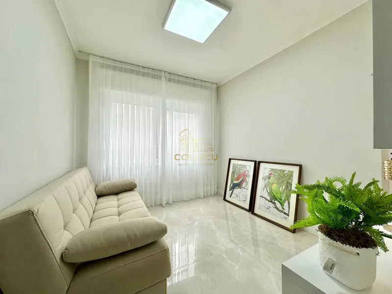 UMA QUADRA DO MAR E DA PRAÇA!!!