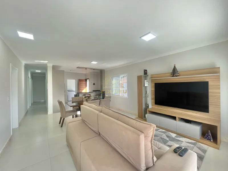CASA TÉRREA NO CENTRO!!!: 5ª foto da galeria de imagens do imóvel
