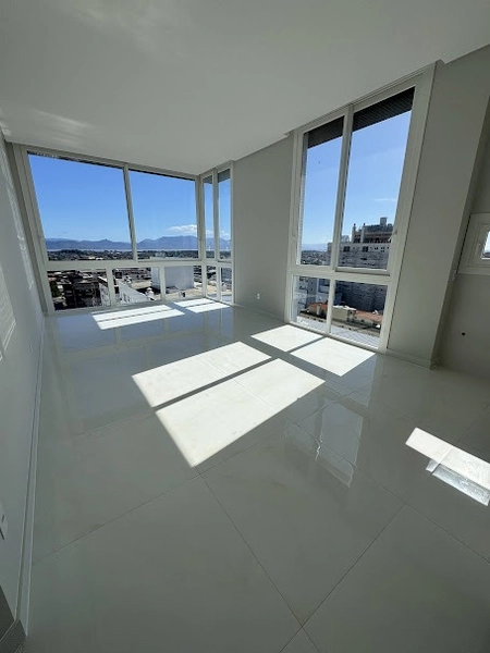 NOVO NUNCA HABITADO, VISTA PANORAMICA SERRA E MAR.