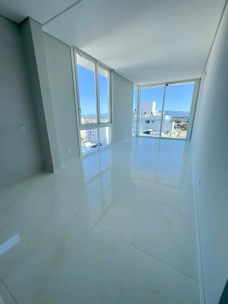 NOVO NUNCA HABITADO, VISTA PANORAMICA SERRA E MAR.