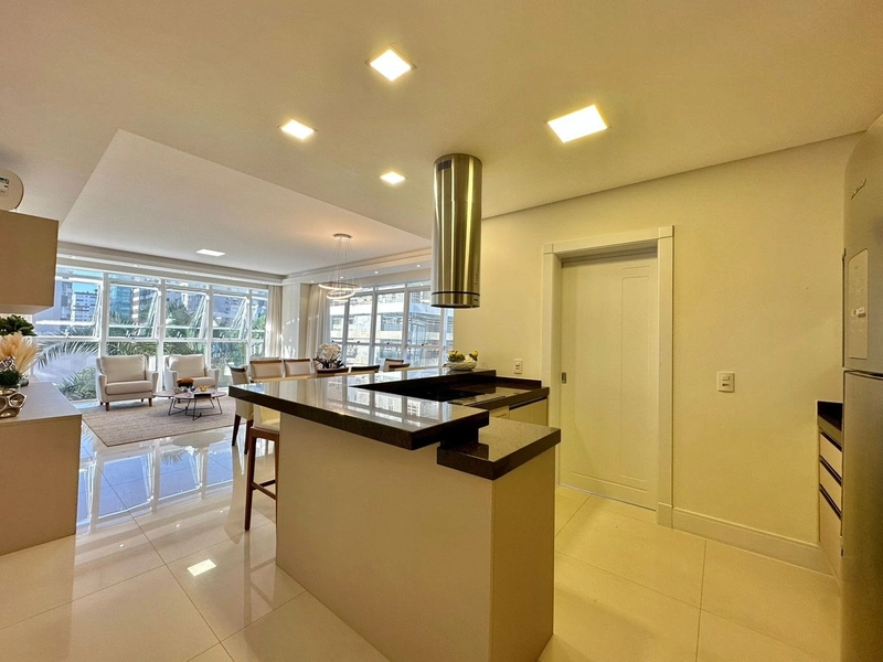 DECORADO DE ESQUINA COM VISTA MAR!!!: 9ª foto da galeria de imagens do imóvel