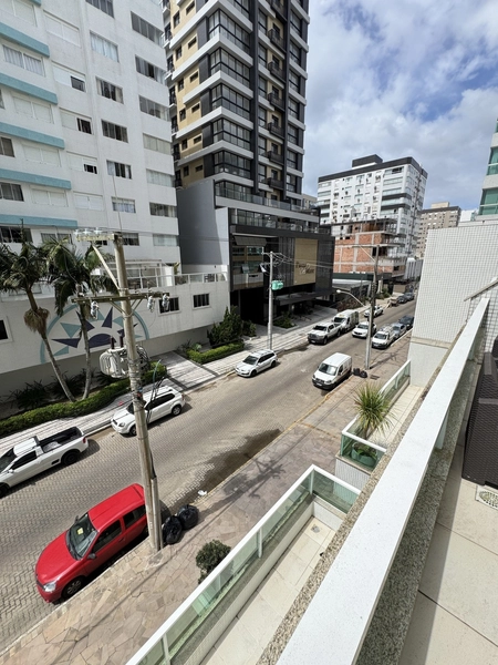 DE FRENTE, DUAS QUADRA DO MAR, JUNTO A PRAÇA LUIZ BASSANI: 12ª foto da galeria de imagens do imóvel