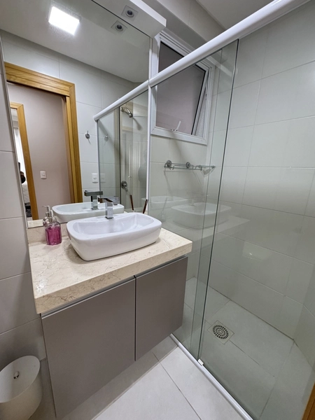 DE FRENTE, DUAS QUADRA DO MAR, JUNTO A PRAÇA LUIZ BASSANI: 20ª foto da galeria de imagens do imóvel