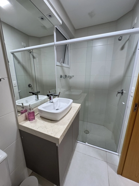 DE FRENTE, DUAS QUADRA DO MAR, JUNTO A PRAÇA LUIZ BASSANI: 21ª foto da galeria de imagens do imóvel