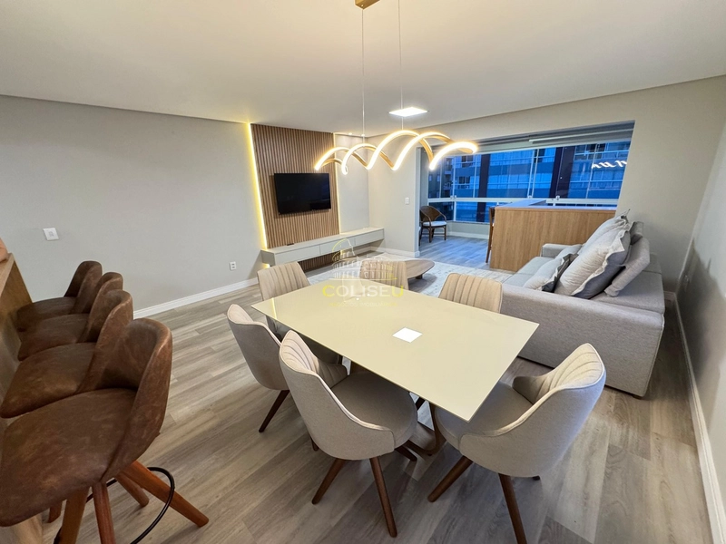 AVENIDA UBIRAJARA, MOBILIADO E DECORADO!!!: 1ª foto da galeria de imagens do imóvel