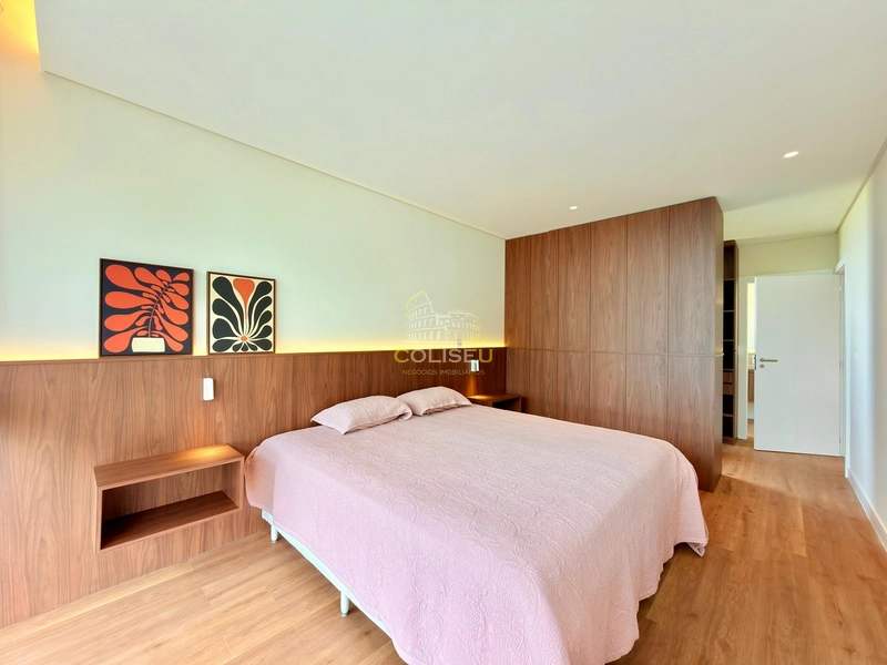 SOBRADO DE ALTO PADRÃO COM 262M² / FINAMENTE MOBILIADO!: 33ª foto da galeria de imagens do imóvel