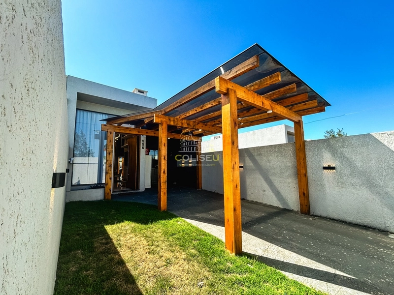 CASA MOBILIADA JUNTO AO MAR!!!: 2ª foto da galeria de imagens do imóvel