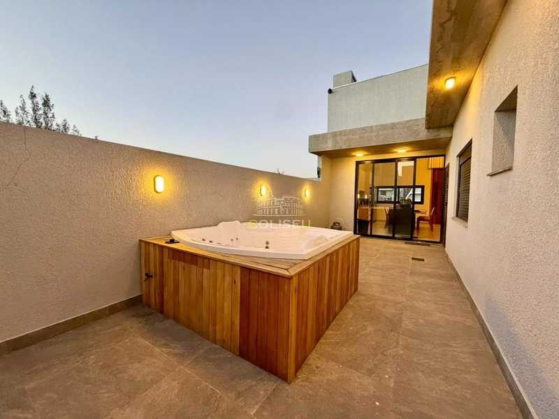 CASA A DUAS QUDRAS DO MAR!!!: 9ª foto da galeria de imagens do imóvel