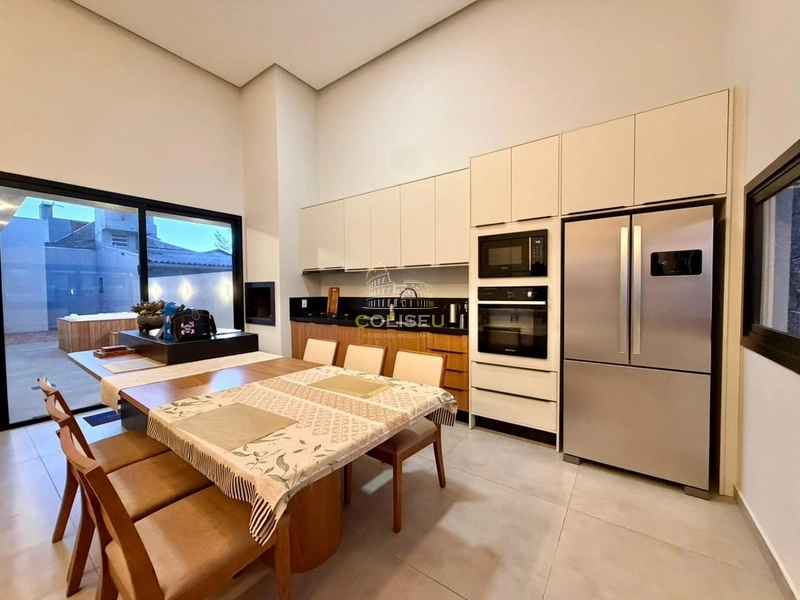 CASA A DUAS QUDRAS DO MAR!!!: 7ª foto da galeria de imagens do imóvel