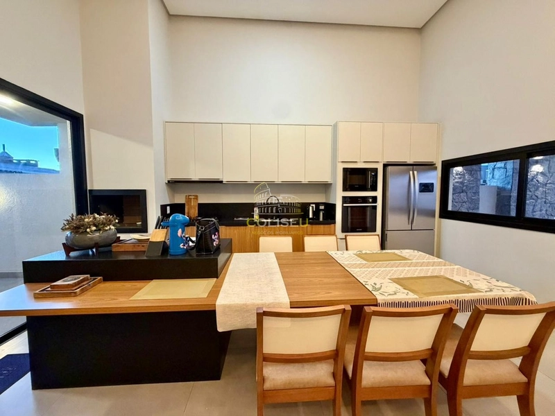 CASA A DUAS QUDRAS DO MAR!!!: 6ª foto da galeria de imagens do imóvel