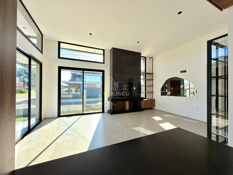 CASA GEMINADA / SEMI MOBILIADA / JUNTO AO MAR!!!: 13ª foto da galeria de imagens do imóvel