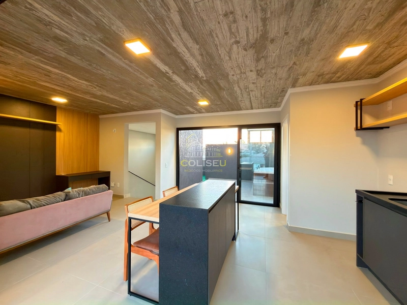 CASA DE ESQUINA A UMA QUADRA DO MAR!!!: 18ª foto da galeria de imagens do imóvel
