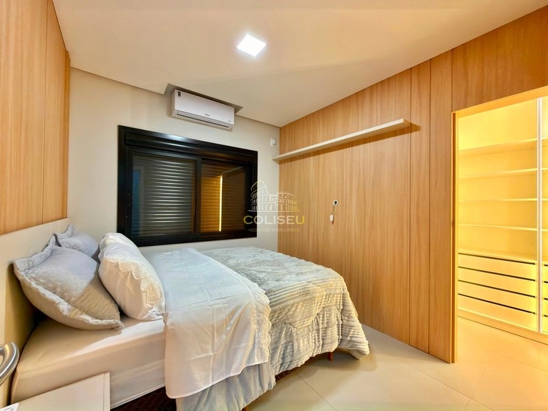 CASA DE ESQUINA A UMA QUADRA DO MAR!!!: 28ª foto da galeria de imagens do imóvel