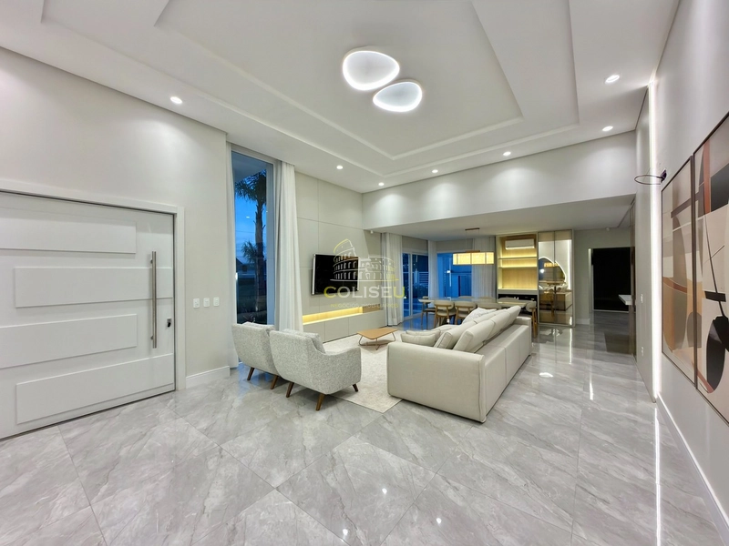 CASA GIRASSOL — ELEGÂNCIA, CONFORTO E EXCLUSIVIDADE!: 5ª foto da galeria de imagens do imóvel