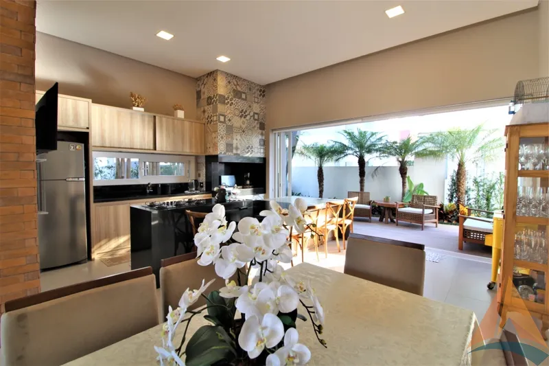 Casa Baixa 4D (4S) - 205m² - Mobiliada e Decorada - Sea Coast