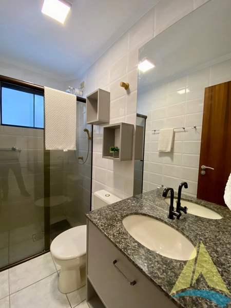 Dois dormitórios lateral, mobiliado e decorado: 13ª foto da galeria de imagens do imóvel